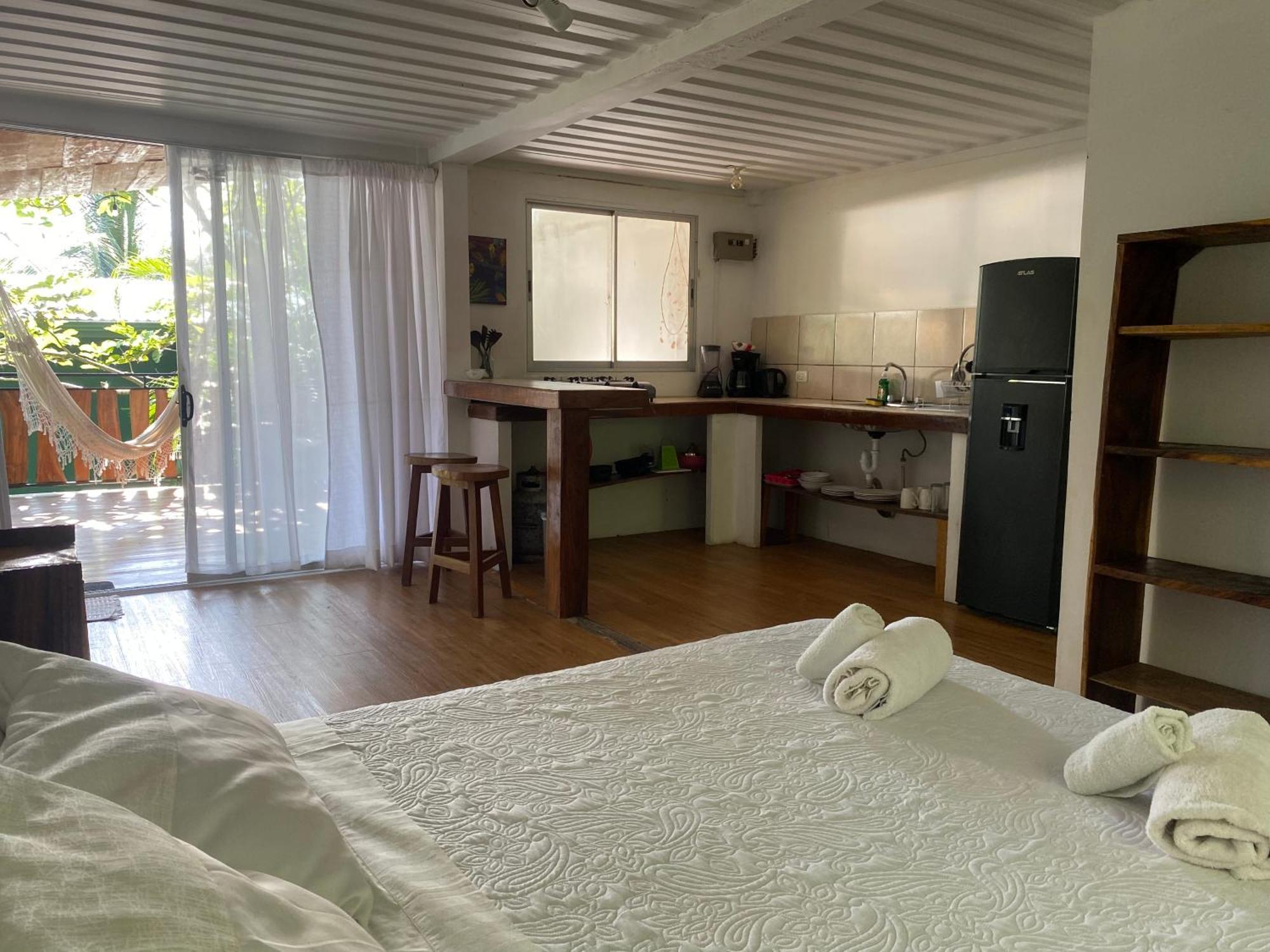 Nahele Lodge Playa Santa Teresa  Ngoại thất bức ảnh